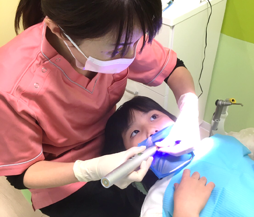 日本小児歯科専門医レベルの診断力と技術があります